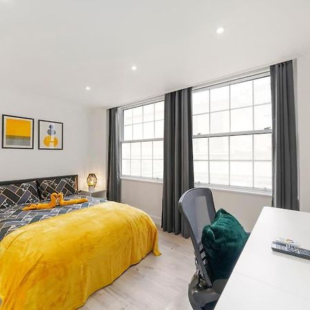 Modern 2 Bedroom Apartment In The Heart Of Лондон Екстер'єр фото